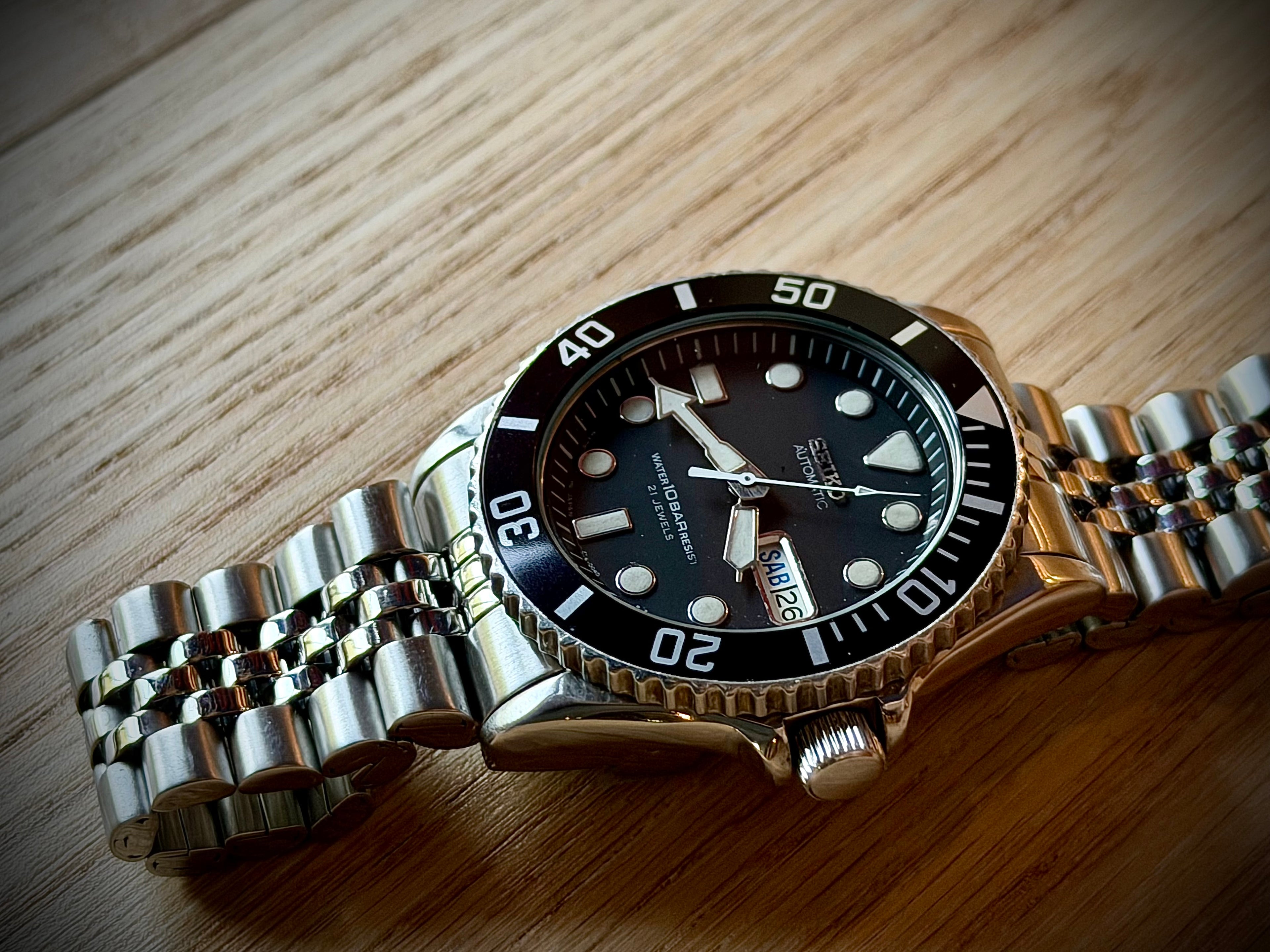Seiko “Submariner” SKX031J 100m Sports Watch