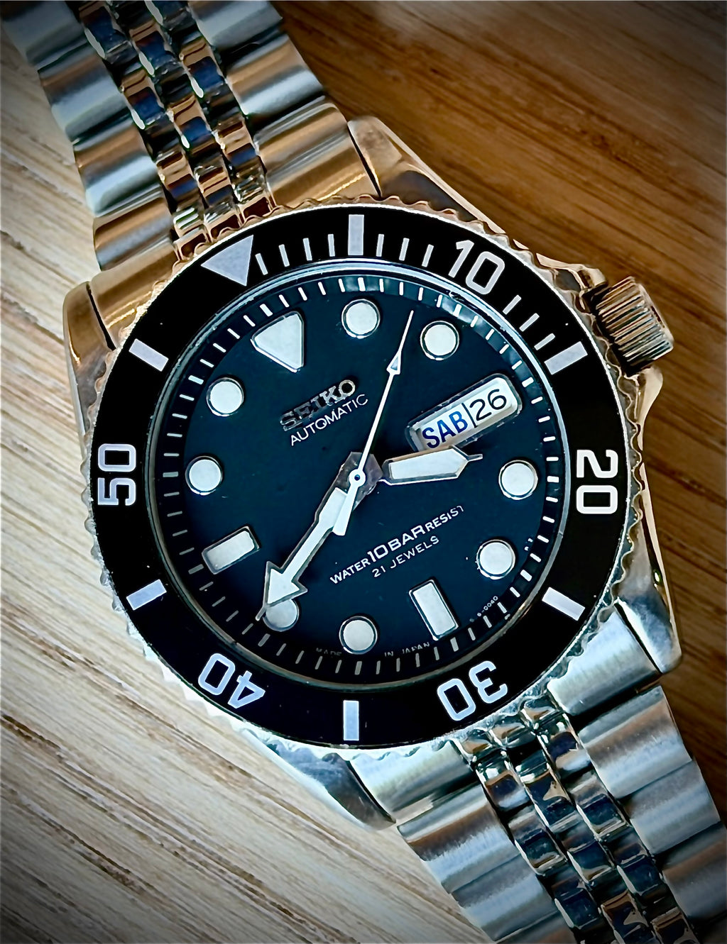 Seiko “Submariner” SKX031J 100m Sports Watch