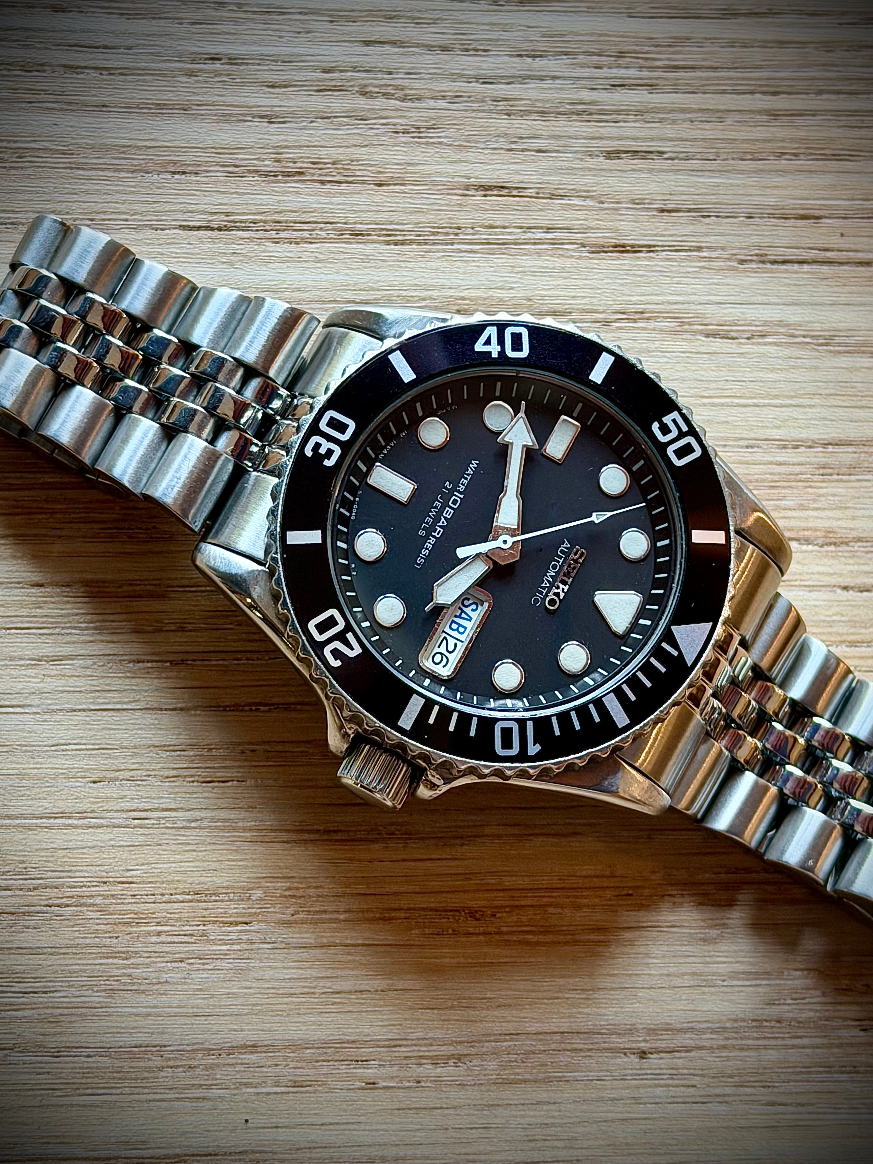Seiko “Submariner” SKX031J 100m Sports Watch