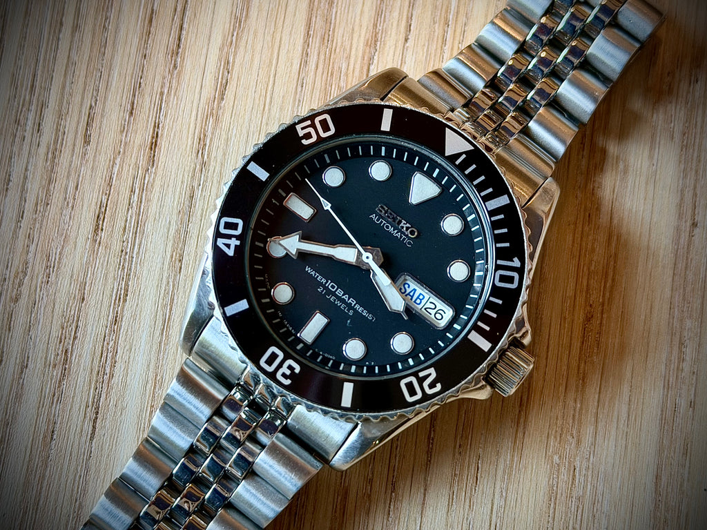 Seiko “Submariner” SKX031J 100m Sports Watch