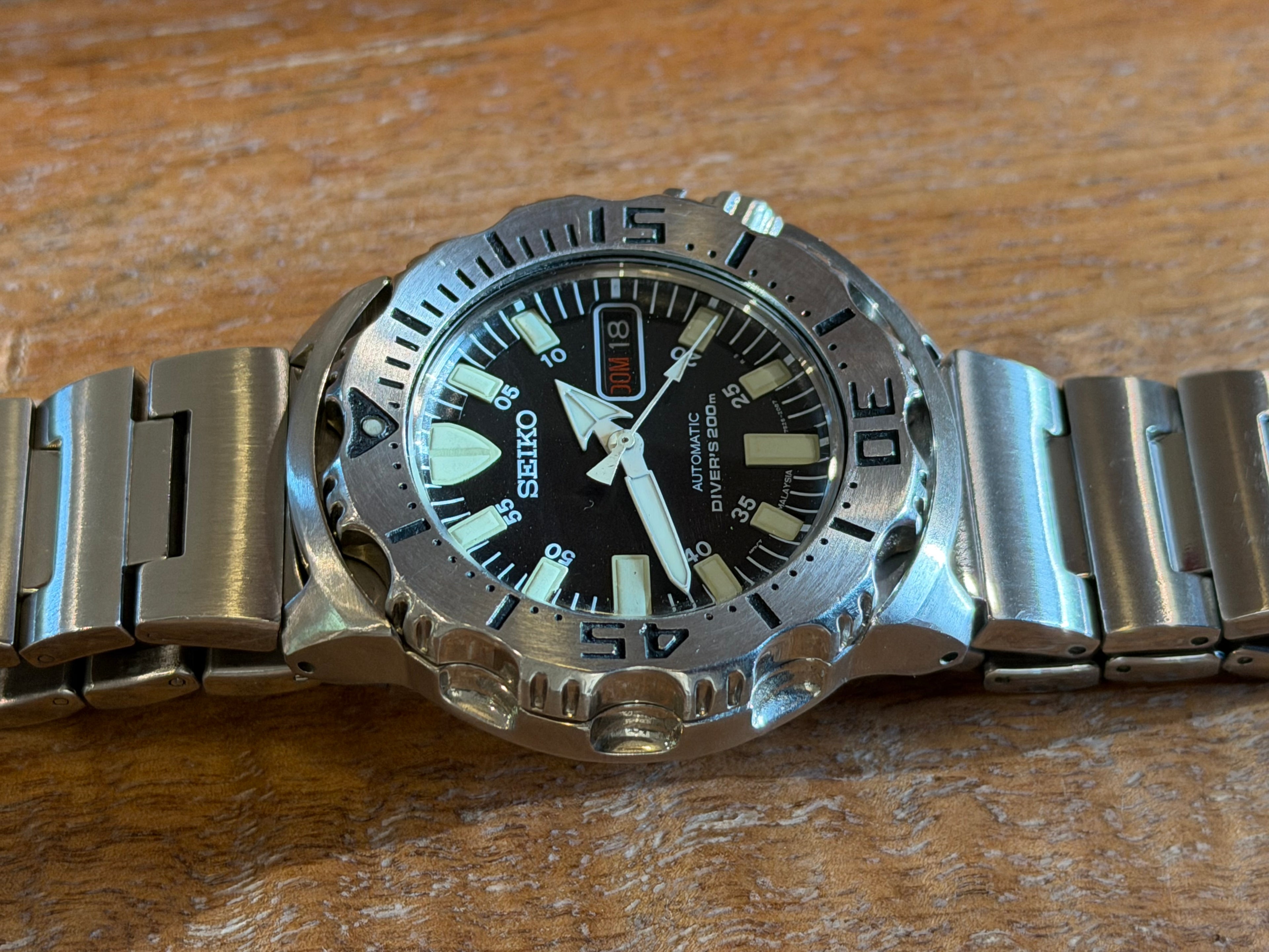 Seiko SKXA43 Rare Malaysia Mov’t model,  6 O’clock Dial Text