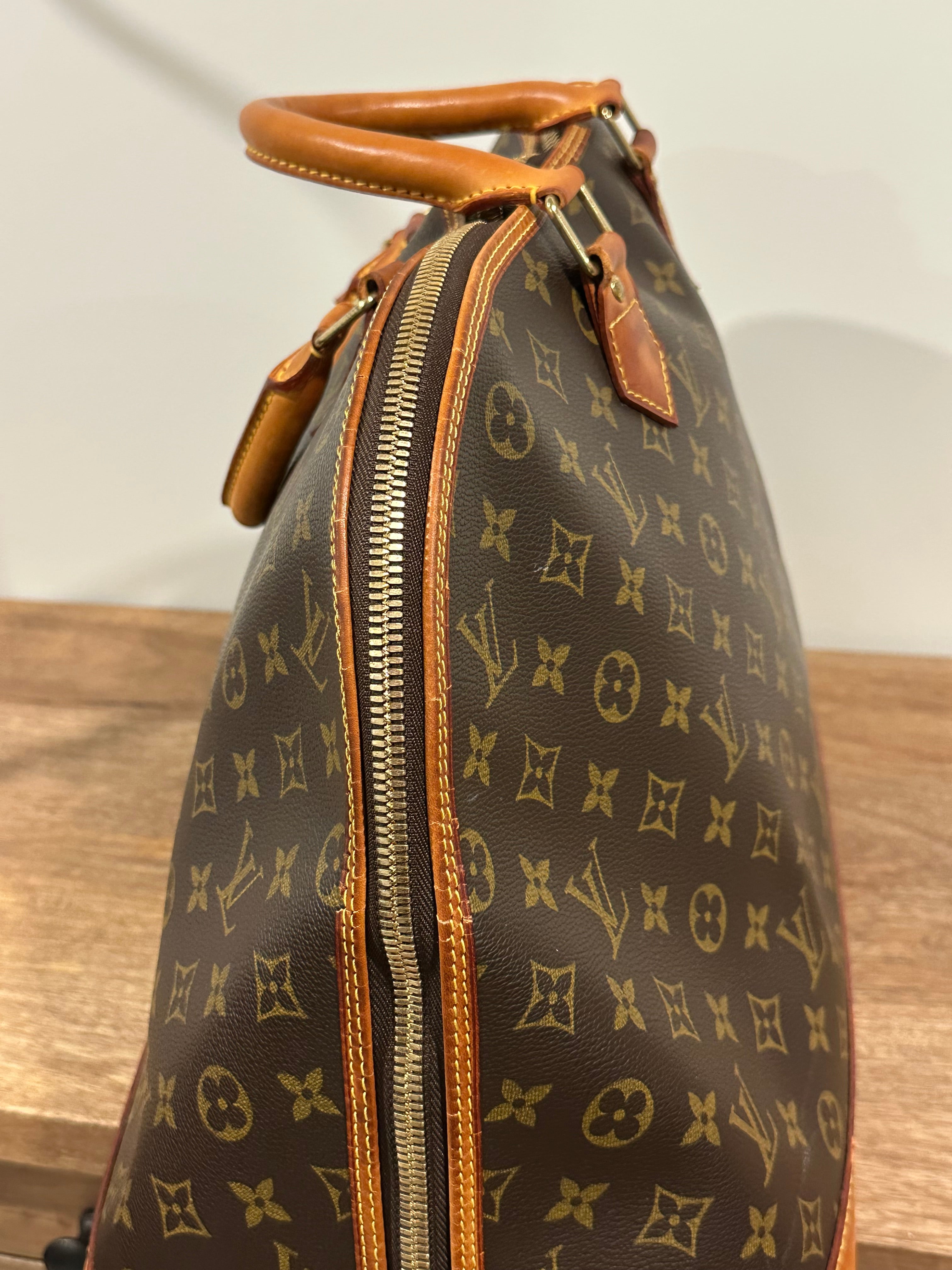 Authenticated | Vintage Louis Vuitton | Monogram Alma Voyage GM