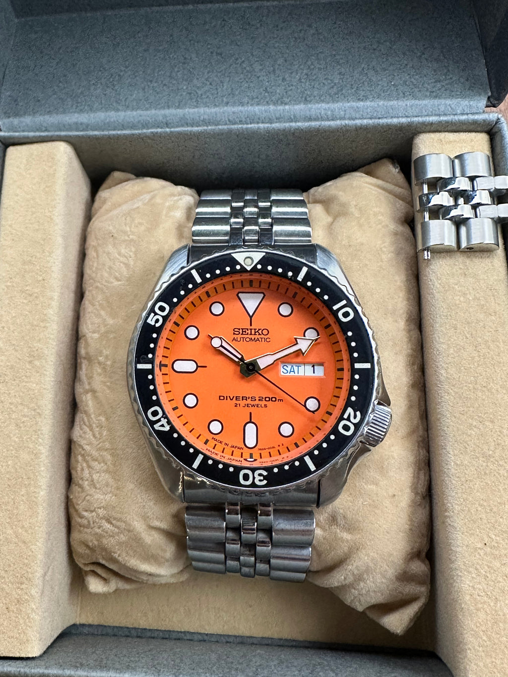 Seiko SKX011J2