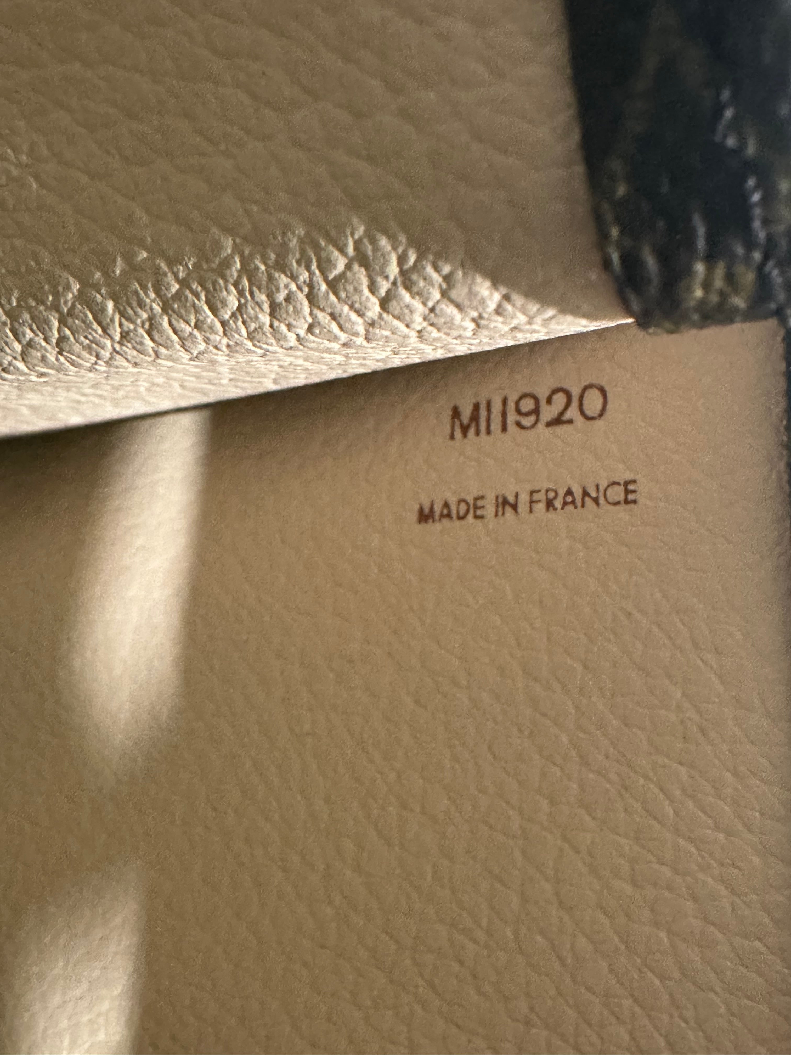 Louis Vuitton Sac Plat Monogram Canvas Tote | France 2020