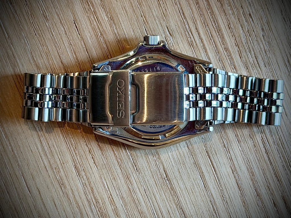 Seiko “Submariner” SKX031J 100m Sports Watch
